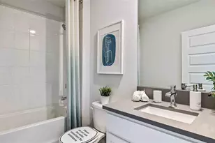 18207 Beehive Ter, Lakewood Ranch, FL 34211 - Photo 12