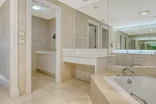 2450 Harbourside Dr, Longboat Key, FL 34228 - Photo 32