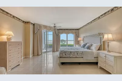 2450 Harbourside Drive #212, Longboat Key, FL 34228 - Photo 28