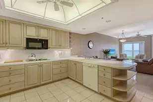 2450 Harbourside Dr, Longboat Key, FL 34228 - Photo 26