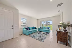 18211 Cropside Trl, Bradenton, FL 34211 - Photo 2