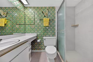 6012 W Peppertree Way, Sarasota, FL 34242 - Photo 22