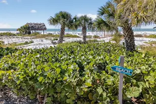 6012 W Peppertree Way, Sarasota, FL 34242 - Photo 38