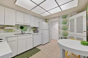 6012 W Peppertree Way, Sarasota, FL 34242 - Photo 14