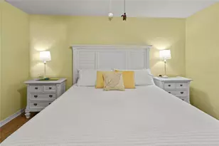 1801 Gulf Dr N, Bradenton Beach, FL 34217 - Photo 8