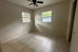 1037 40th St, Sarasota, FL 34234 - Photo 10