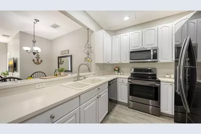 4303 Via Piedra Circle #6-101, Sarasota, FL 34233 - Photo 6