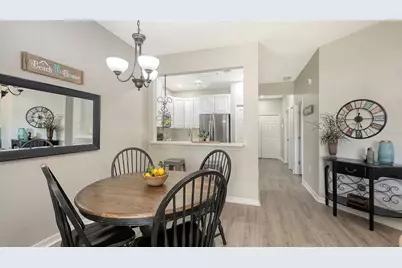 4303 Via Piedra Circle #6-101, Sarasota, FL 34233 - Photo 14