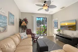4303 Via Piedra Cir, Sarasota, FL 34233 - Photo 2