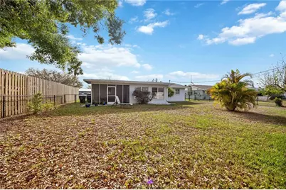 181 Sandhurst Drive, Venice, FL 34293 - Photo 44