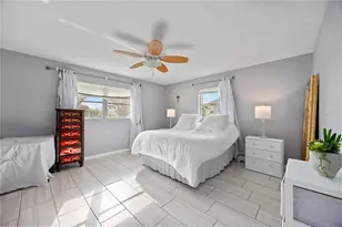 181 Sandhurst Dr, Venice, FL 34293 - Photo 32