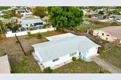 181 Sandhurst Drive, Venice, FL 34293 - Photo 52