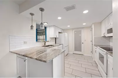 181 Sandhurst Drive, Venice, FL 34293 - Photo 16