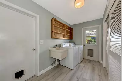 3304 Kenmore Drive, Sarasota, FL 34231 - Photo 36