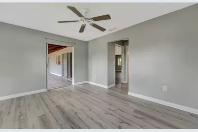 3304 Kenmore Drive, Sarasota, FL 34231 - Photo 22