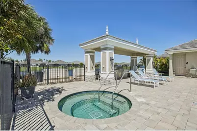 2946 Trustee Avenue, Sarasota, FL 34243 - Photo 32