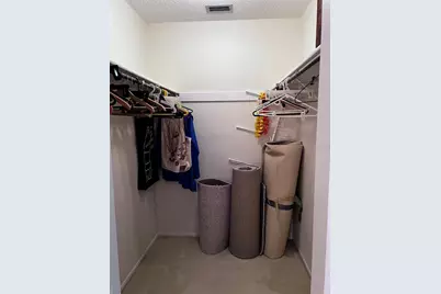 533 Lakeside Drive #533, Bradenton, FL 34210 - Photo 8