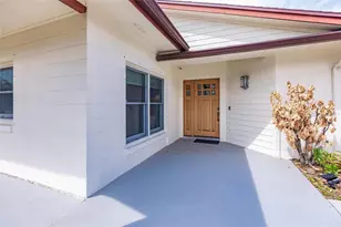 2619 W Doris St, Kissimmee, FL 34741 - Photo 2