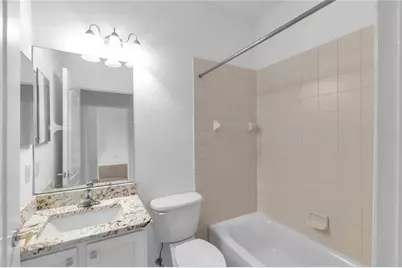 819 Fairwaycove Lane #203, Bradenton, FL 34212 - Photo 46