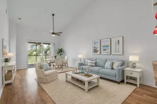819 Fairwaycove Ln, Bradenton, FL 34212 - Photo 2