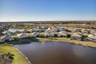 17703 Savory Mist Cir, Bradenton, FL 34211 - Photo 6
