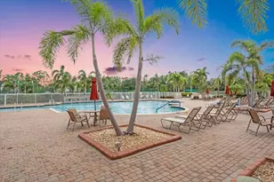 4246 65th Pl E, Sarasota, FL 34243 - Photo 46