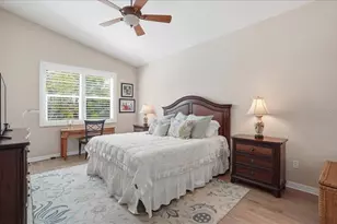 4246 65th Pl E, Sarasota, FL 34243 - Photo 18