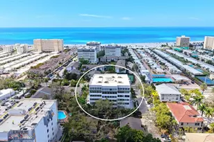 1200 E Peppertree Ln, Sarasota, FL 34242 - Photo 2