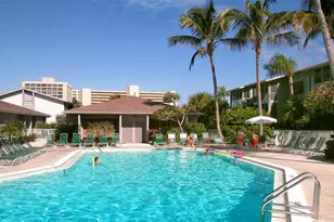 1200 E Peppertree Ln, Sarasota, FL 34242 - Photo 30