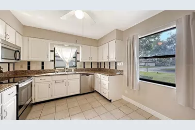 4767 Oak Hill Court #48, Sarasota, FL 34232 - Photo 10