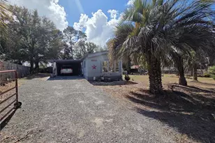 8956 SE 143rd Ln, Summerfield, FL 34491 - Photo 1