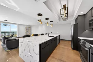 800 N Tamiami Trail, Sarasota, FL 34236 - Photo 14