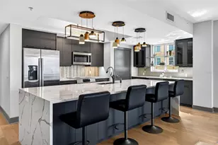 800 N Tamiami Trail, Sarasota, FL 34236 - Photo 12