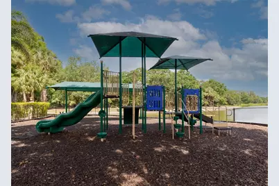 5149 Far Oak Circle, Sarasota, FL 34238 - Photo 44