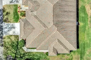 2215 Worthington Greens Dr, Sun City Center, FL 33573 - Photo 12