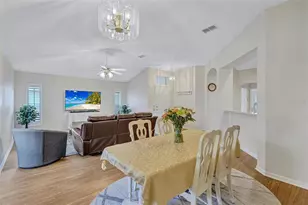 2215 Worthington Greens Dr, Sun City Center, FL 33573 - Photo 28