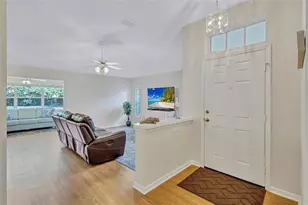 2215 Worthington Greens Dr, Sun City Center, FL 33573 - Photo 22