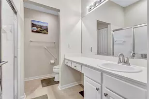 2215 Worthington Greens Dr, Sun City Center, FL 33573 - Photo 38