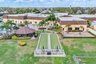 2215 Worthington Greens Dr, Sun City Center, FL 33573 - Photo 64