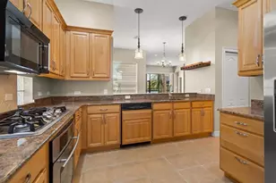 312 11th Ave E, Palmetto, FL 34221 - Photo 4