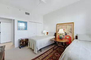 5531 Cannes Cir, Sarasota, FL 34231 - Photo 32