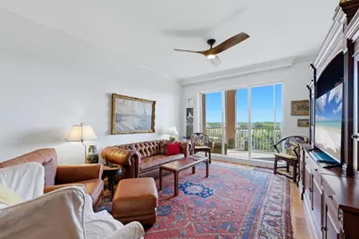 5531 Cannes Circle #603, Sarasota, FL 34231 - Photo 8