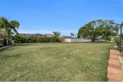 1602 Dower Way, Sun City Center, FL 33573 - Photo 4