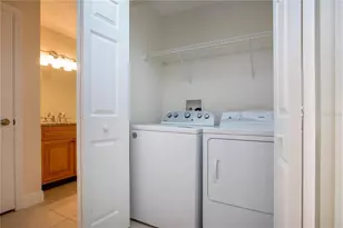 8926 Manor Loop, Lakewood Ranch, FL 34202 - Photo 16