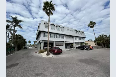 3909 E Bay Drive #115, Holmes Beach, FL 34217 - Photo 2