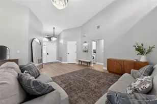 501 45th St E, Bradenton, FL 34208 - Photo 12