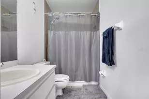 123 NW 9th St, Cape Coral, FL 33993 - Photo 24