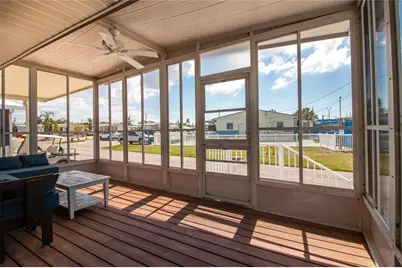 2812 14th Street W, Palmetto, FL 34221 - Photo 4