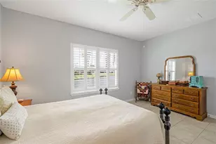 12187 Longview Lake Cir, Bradenton, FL 34211 - Photo 20