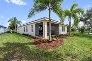 12187 Longview Lake Cir, Bradenton, FL 34211 - Photo 8